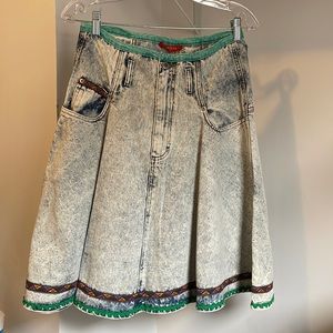 Vintage denim skirt